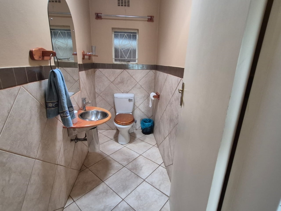 4 Bedroom Property for Sale in Vredefort Free State